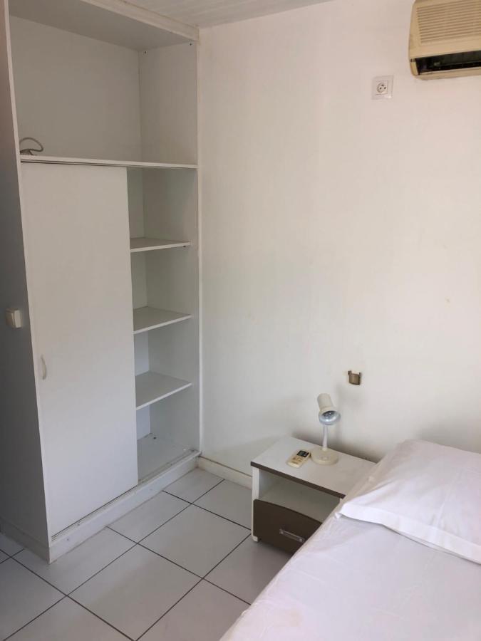 Coco-Mango Apt C Deshaies Bagian luar foto